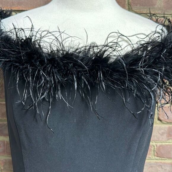 Alex Evenings Women’s Black Long Off-the-Shoulder Jersey Gown Dress Size 14 NEW - Picture 5 of 9